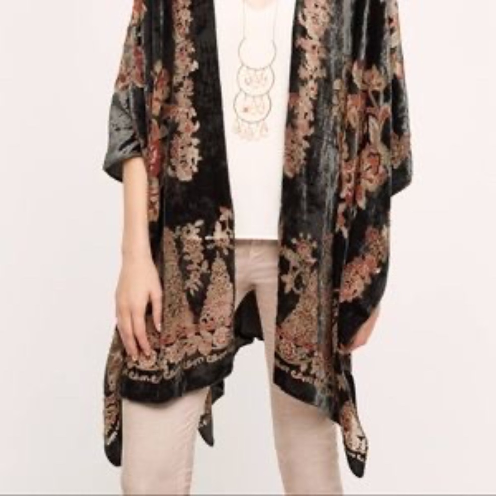 Anthropologie Shall Velvet Floral Gray